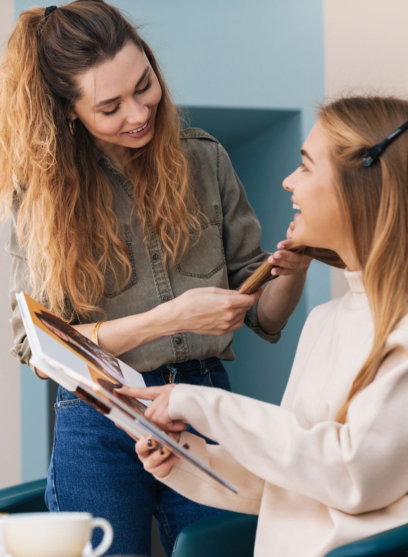 KHR-Friseur-Aachen_Hirsch-Center_Friseurin-Stellenangebote-Aachen_Friseur-Karriere-Aachen